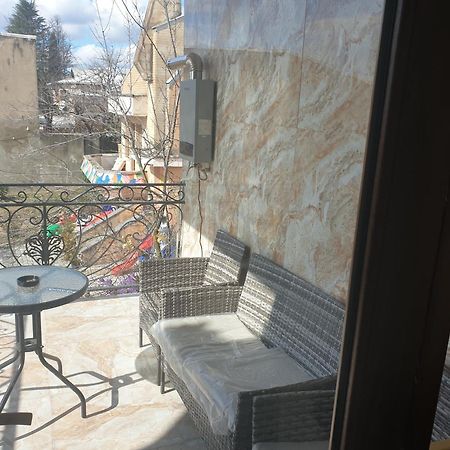 Hotel Royal Kutaiszi Kültér fotó