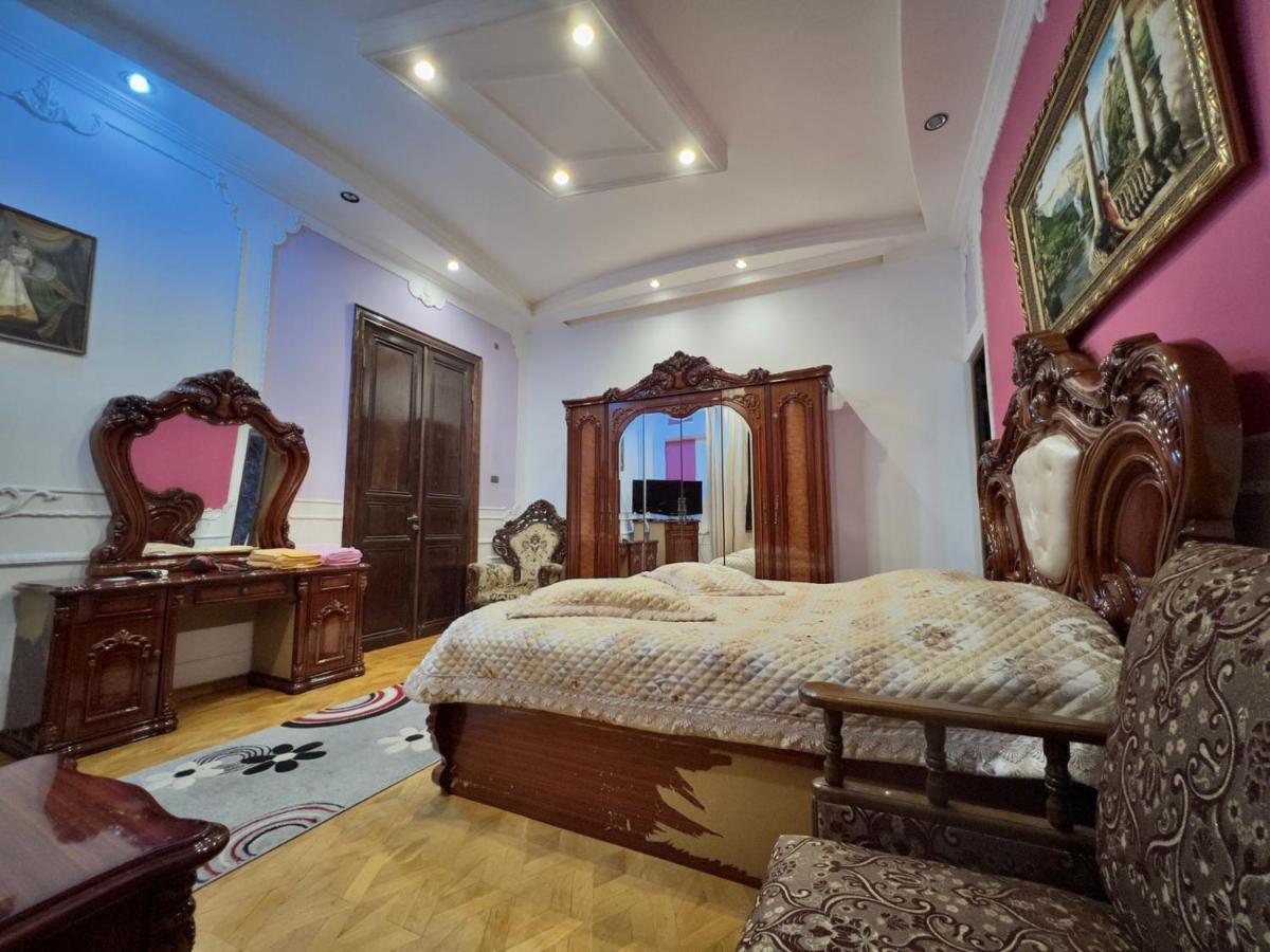 Hotel Royal Kutaiszi Kültér fotó